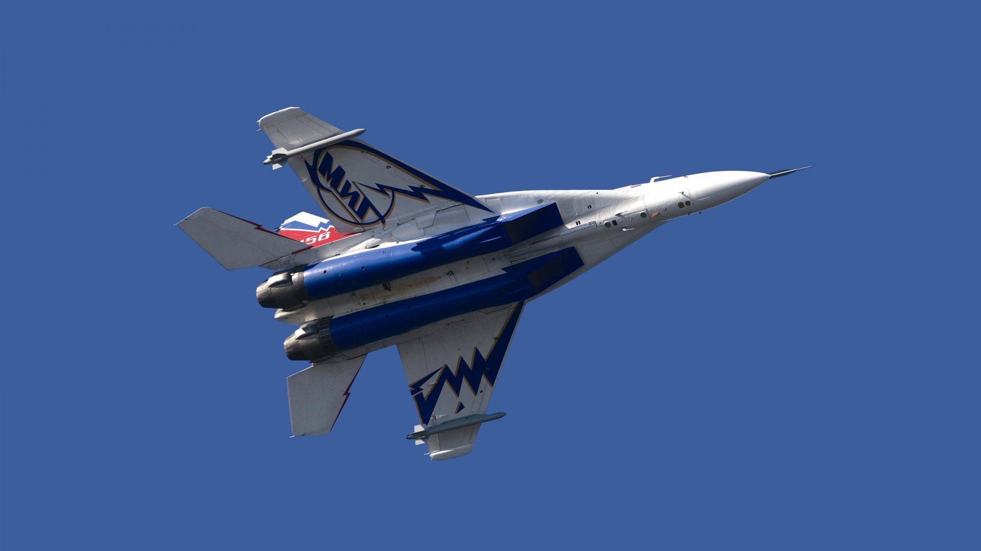 爱游戏官方网站入口登录-塞内加尔男足小组赛全胜，强势晋级淘汰赛，塞内加尔国足